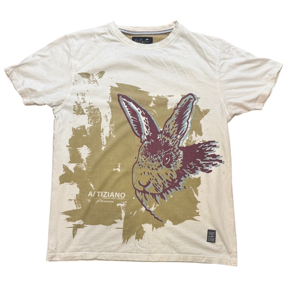 Men's RARE A Tiziano Graphic T-Shirt Large Cream Chase the Rabbit Premium #08